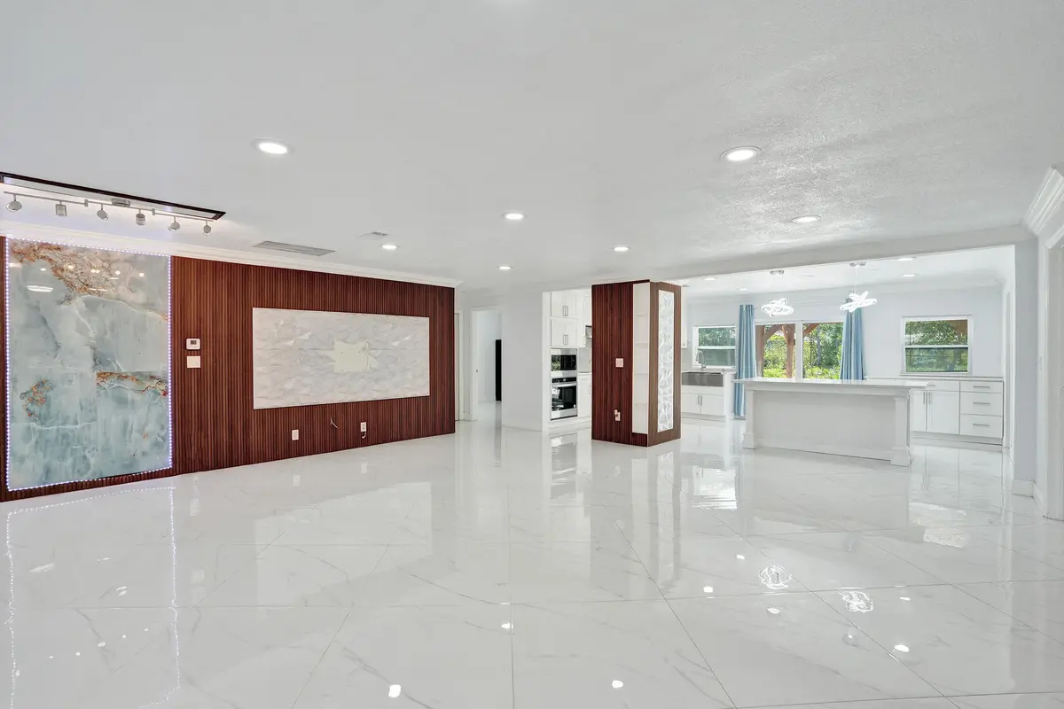 03 Livingroom 4 at 855 NW 80TH Terrace, Margate