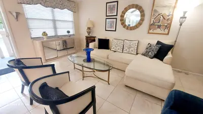 2067 Ainslie D, Boca Raton – Condominium for sale