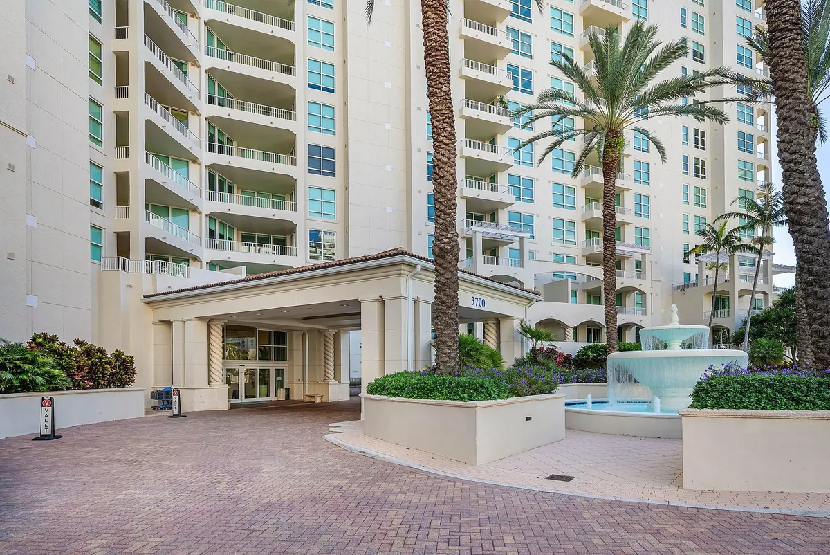 Valet at 3700 S OCEAN Boulevard 404, Highland Beach