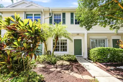 9872 NW 56th Place, Coral Springs – sold