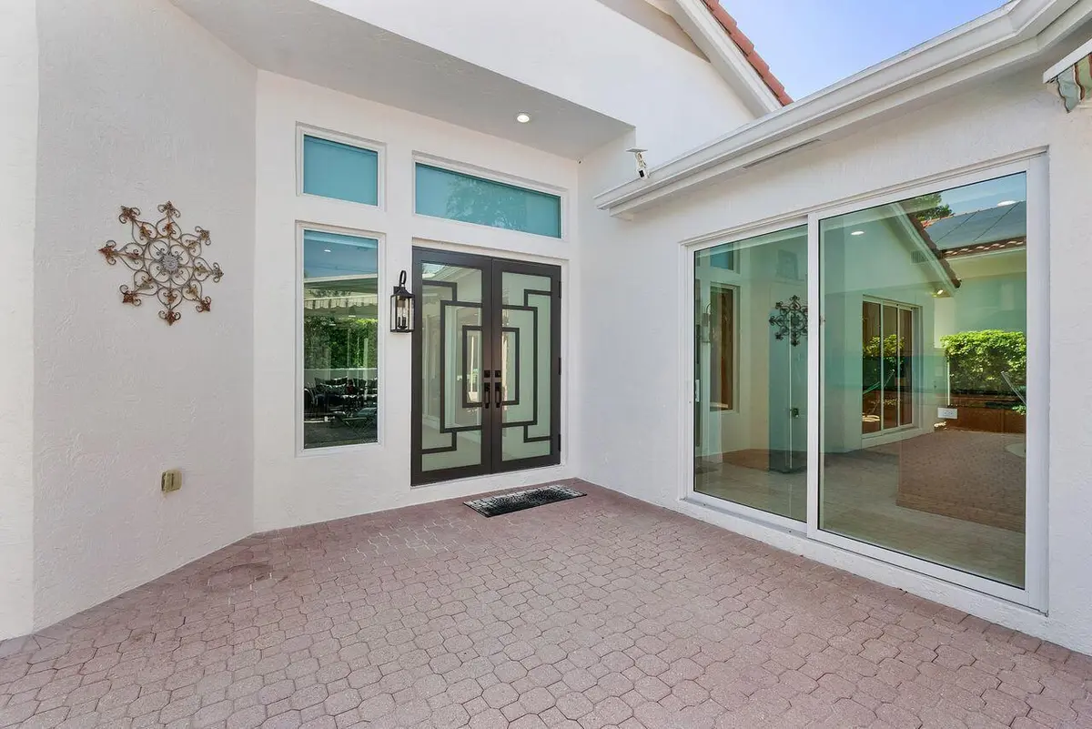 1081_Bel_Aire_Dr_E_026 at 1081 BEL AIRE Drive, Pembroke Pines