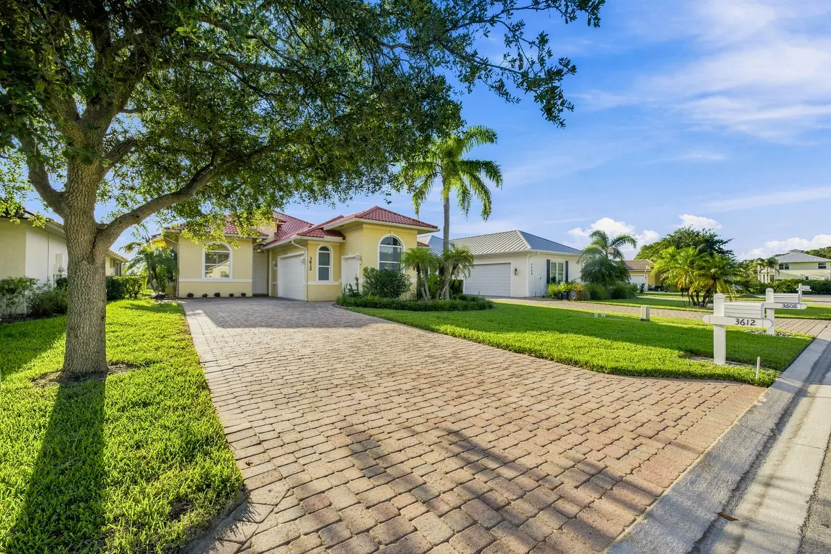 DSC_3776 at 3612 Grove Court, Fort Pierce