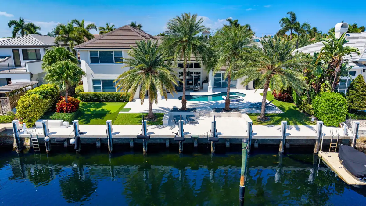 2520 NE 35th Street LHP Aerial5 at 2520 NE 35th Street, Lighthouse Point
