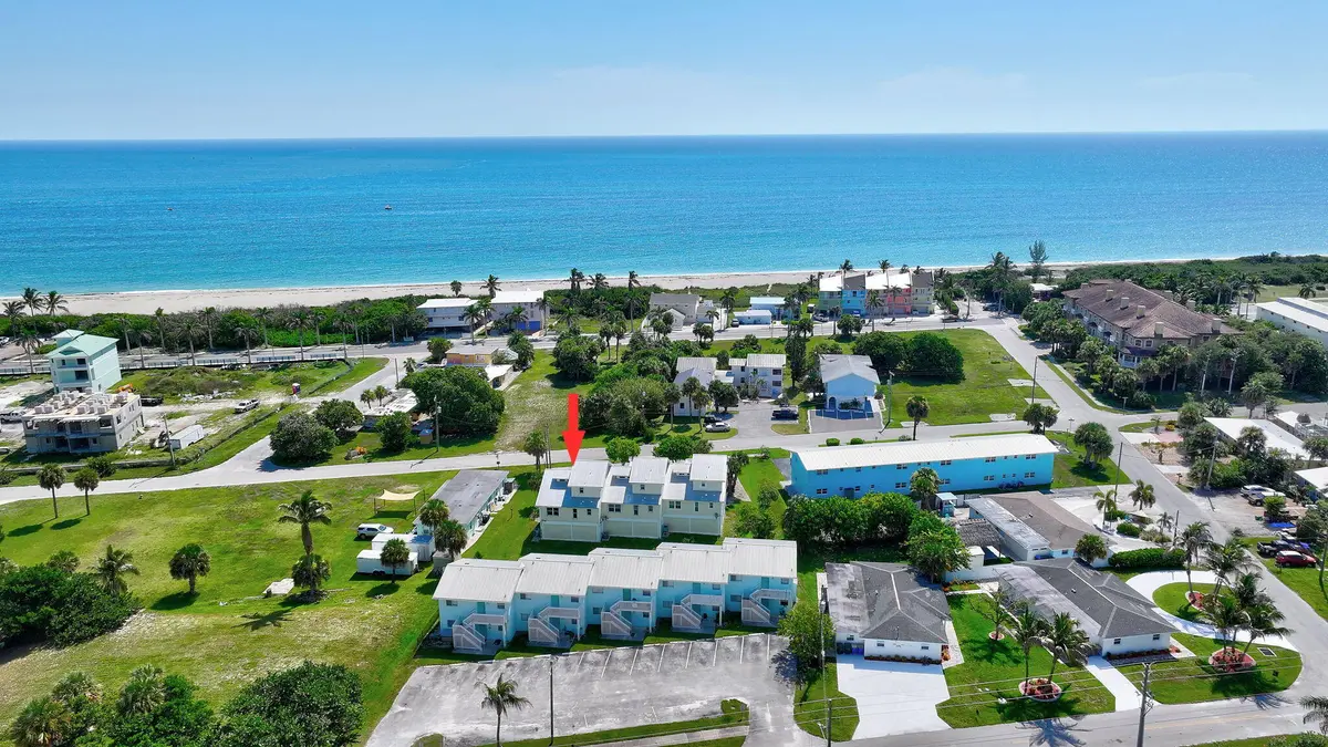 ONE BLOCK TO THE OCEAN........ at 651 HERNANDO Street, Fort Pierce