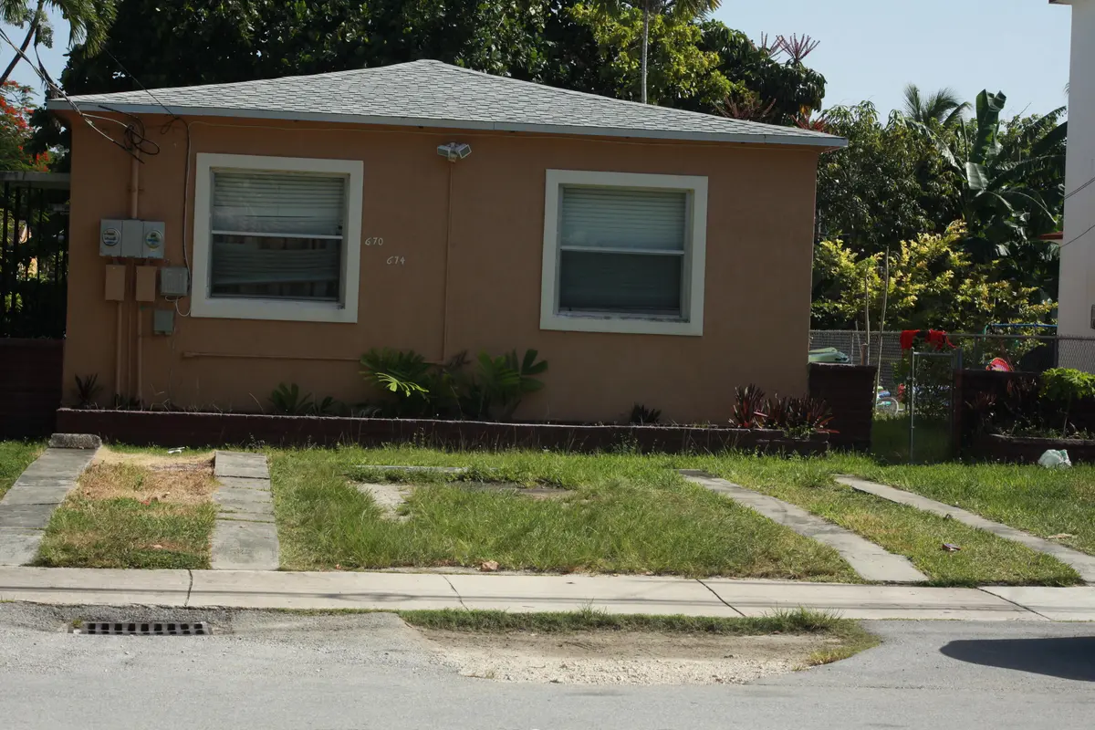 IMG_0004 at 670 NE 87th Street, Miami