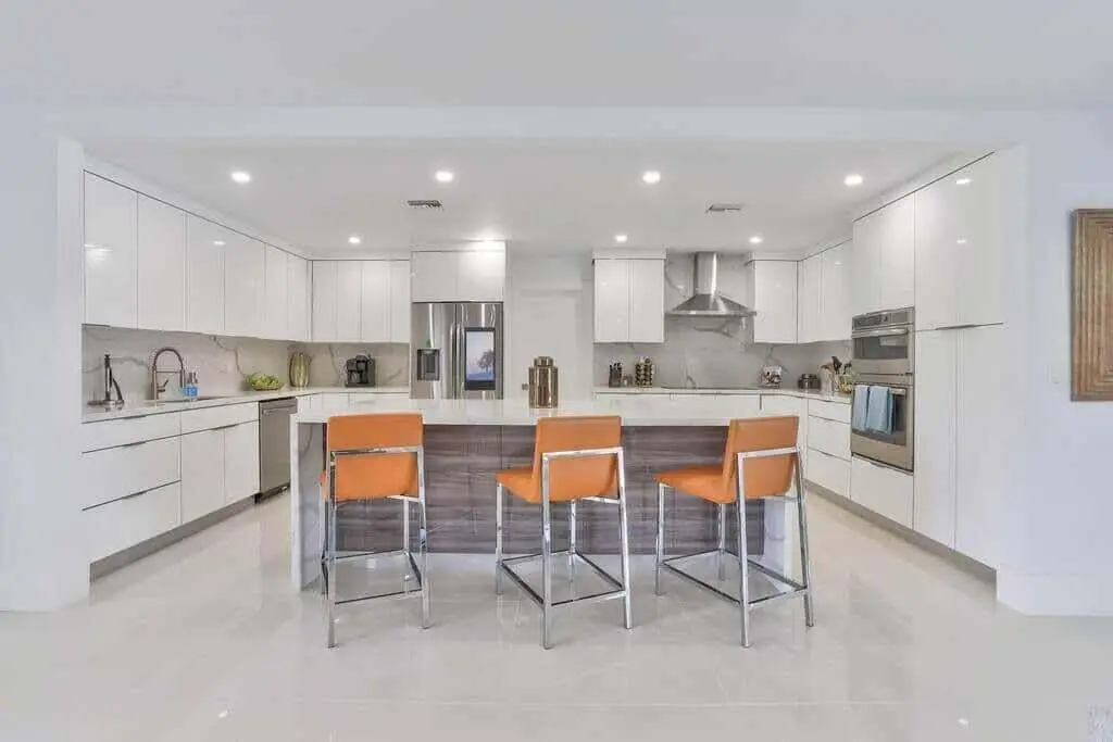 s5 at 1631 Poinsettia Drive, Fort Lauderdale
