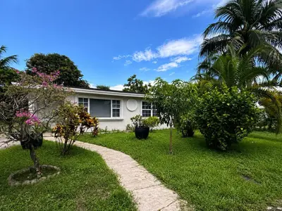 1302 S H Street, Lake Worth Beach – leased