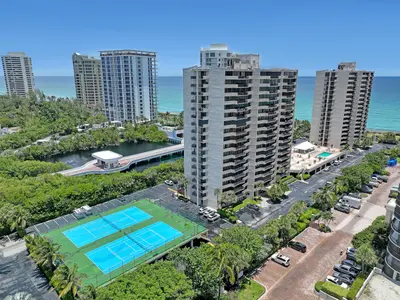 4200 N OCEAN Drive 2-403, Singer Island – Condominium for sale