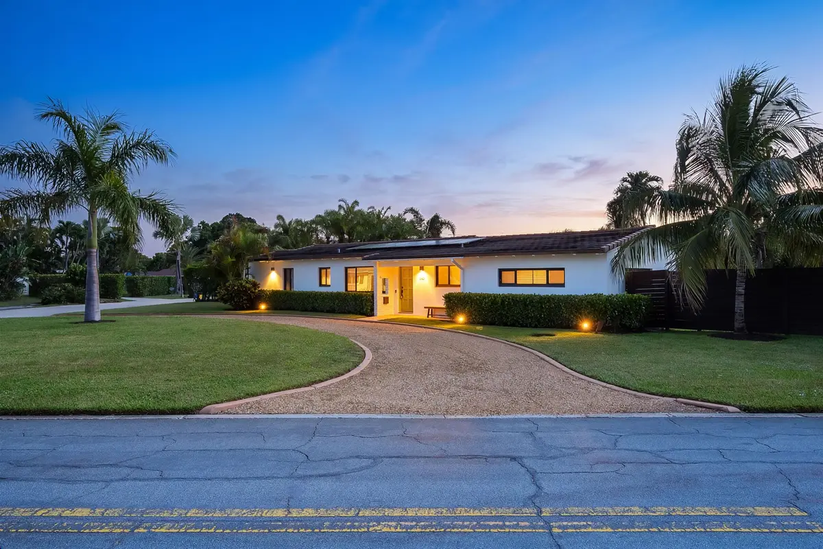 FRONT FACADE at 310 Orange Way, West Palm Beach