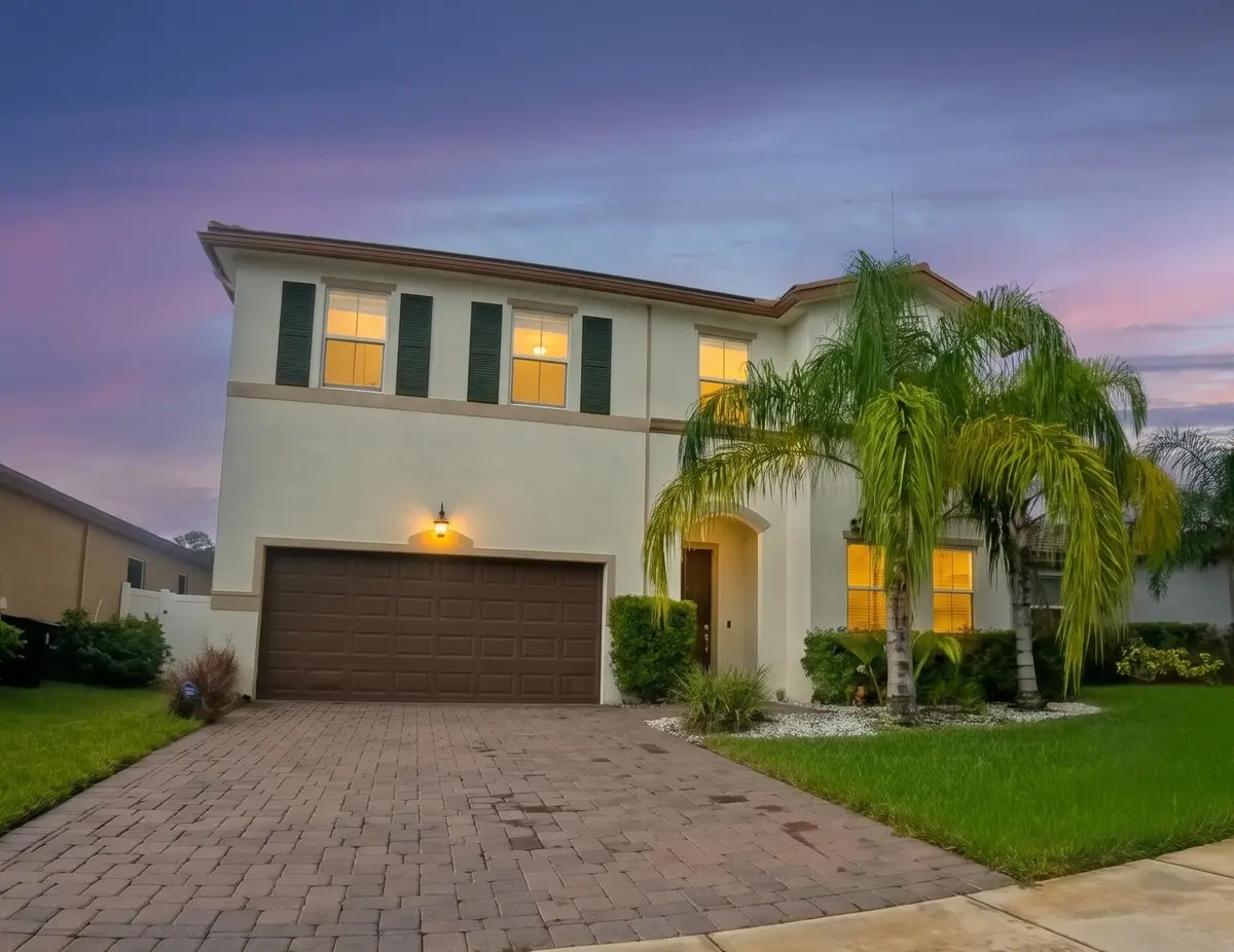 Frente-Foto2 at 7871 NW GREENBANK Circle, Port St. Lucie