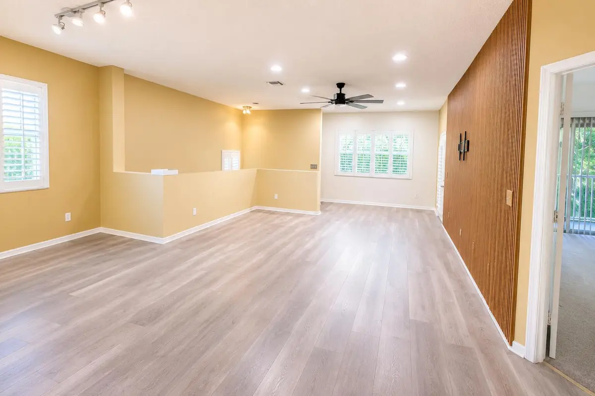Living Room 01 at 2927 CRESTWOOD Terrace 7201, Margate
