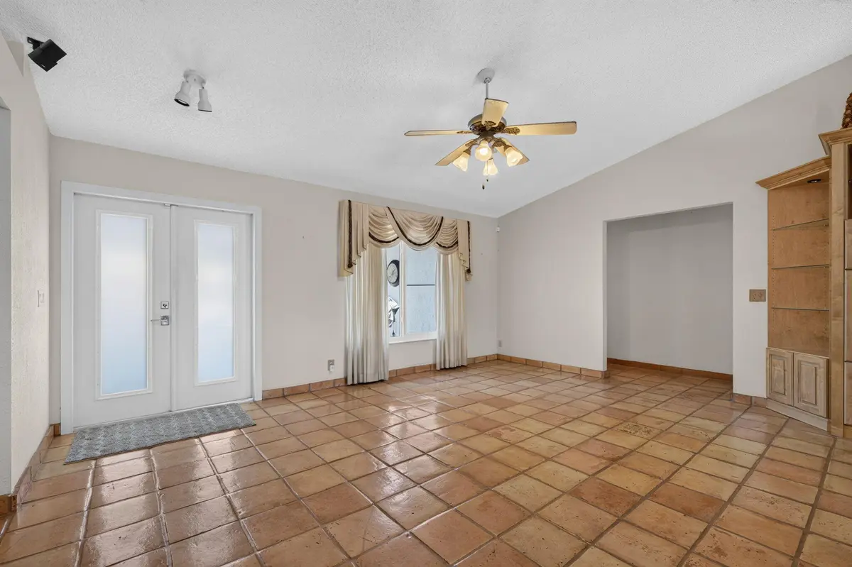 6-web-or-mls-DSC_6082 at 5417 NW 83rd Way, Coral Springs