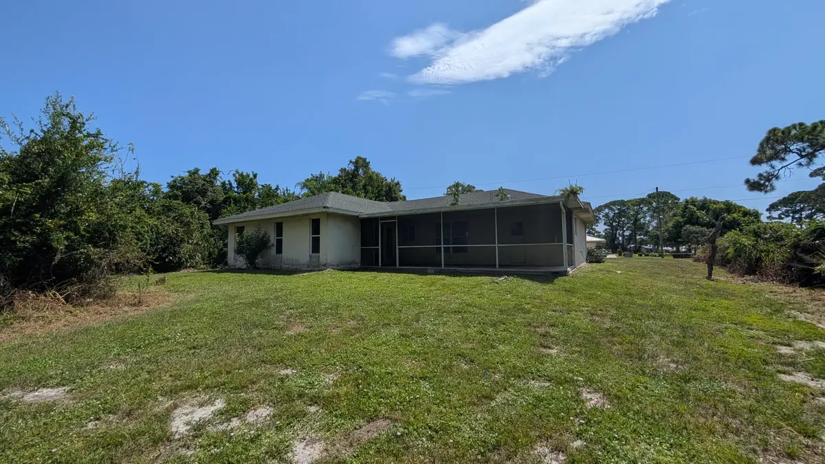 PXL_20260820_154834933.MP at 2501 Iroquois Avenue, Fort Pierce