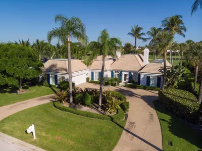 971 LAKE HOUSE Drive, North Palm Beach – Single Family Residence for sale