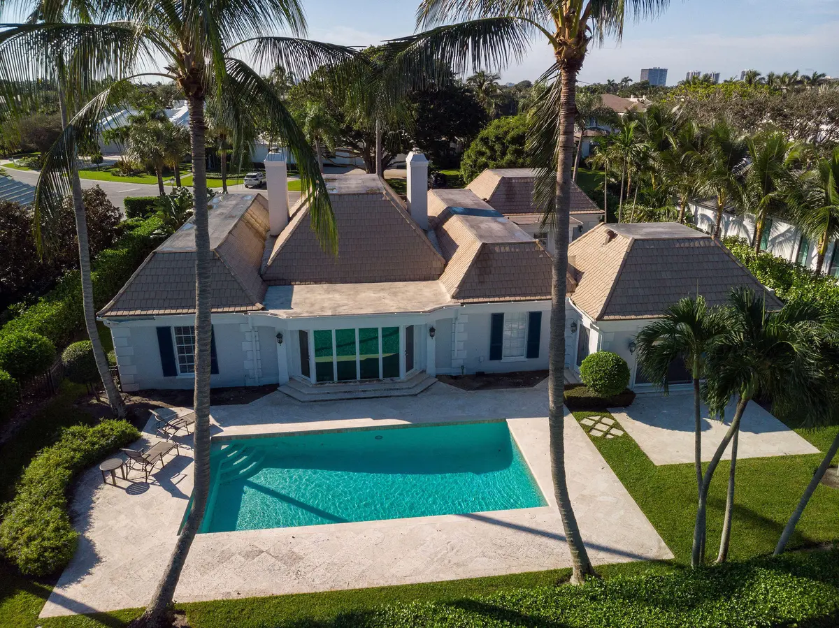 losttree-9 at 971 LAKE HOUSE Drive, North Palm Beach