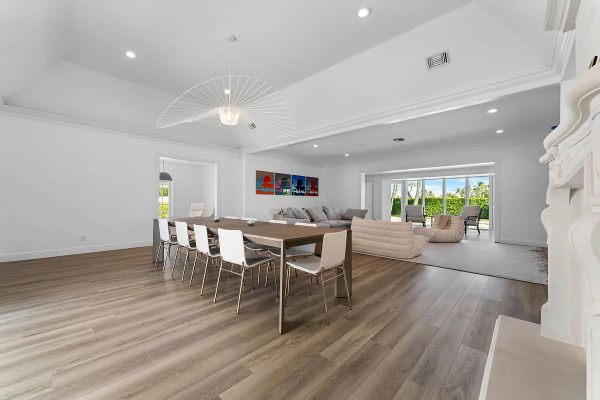 losttree-13 at 971 LAKE HOUSE Drive, North Palm Beach