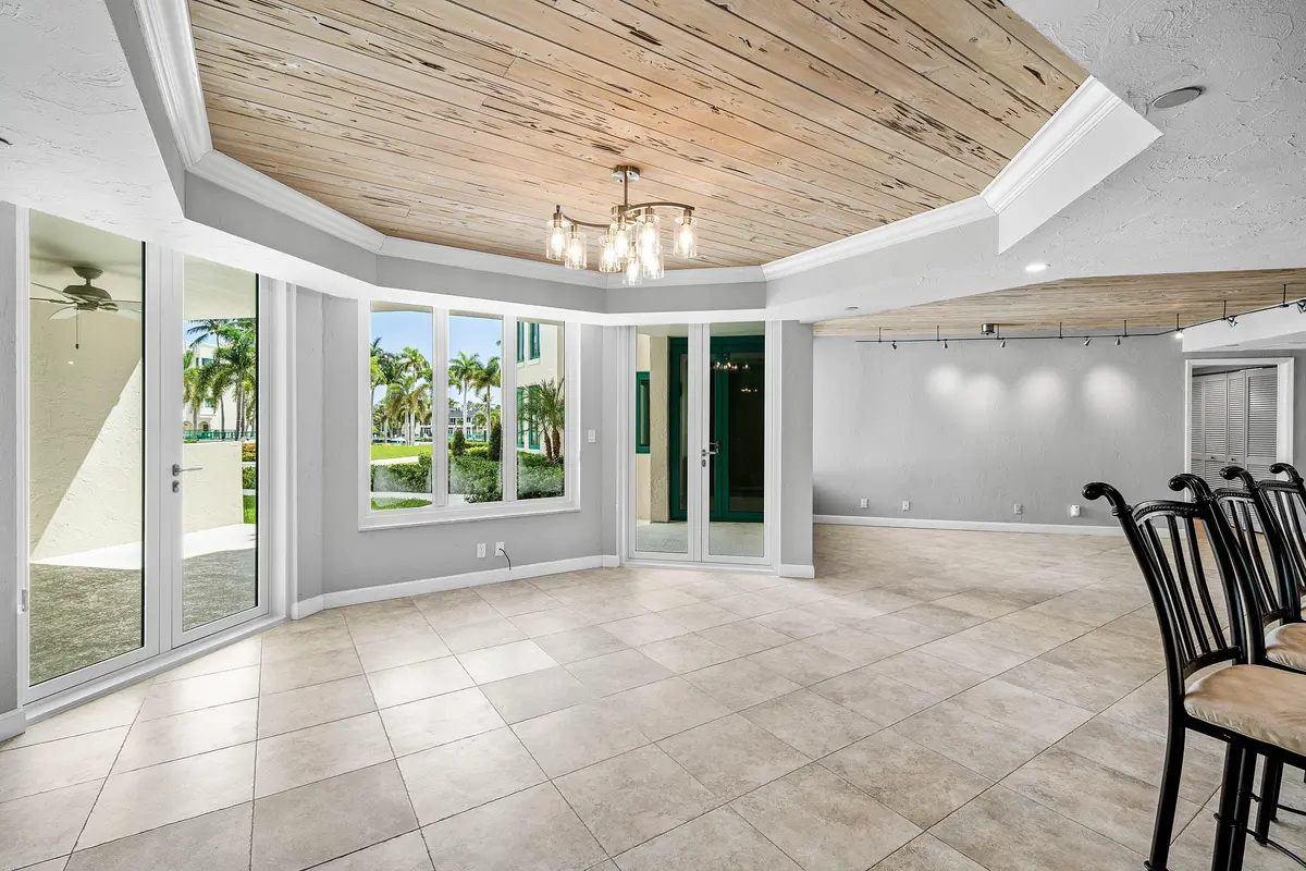 007-120Southeast5thAvenue-223-BocaRaton- at 120 SE 5th Avenue 223, Boca Raton