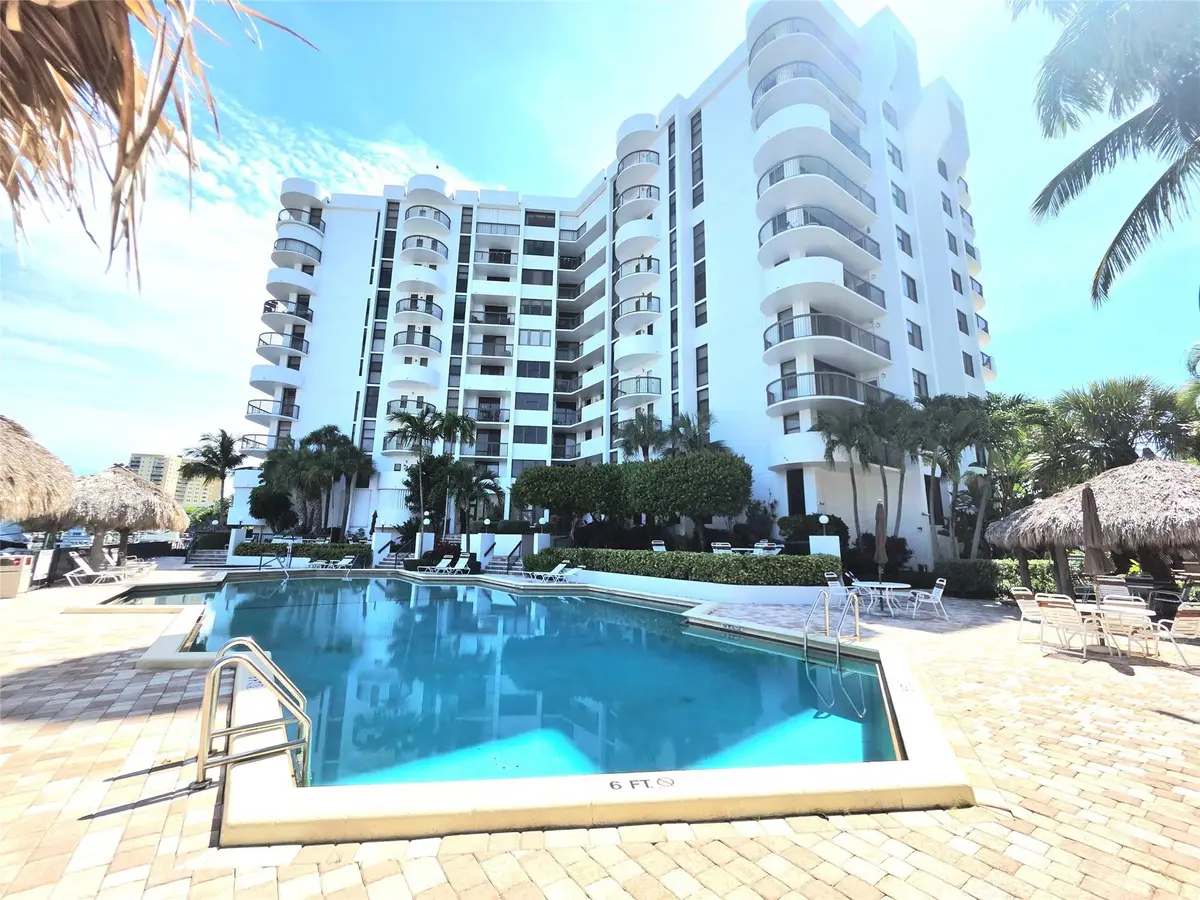 Renaissance III, pool in front of canal at 1631 S Ocean Boulevard 1006, Pompano Beach