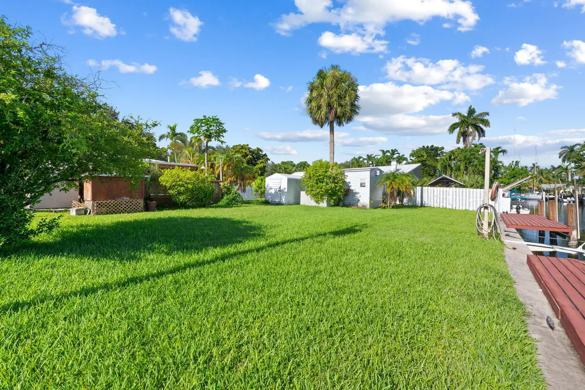 21-web-or-mls-DSC_8691 at 1221 SW 17th Street, Fort Lauderdale