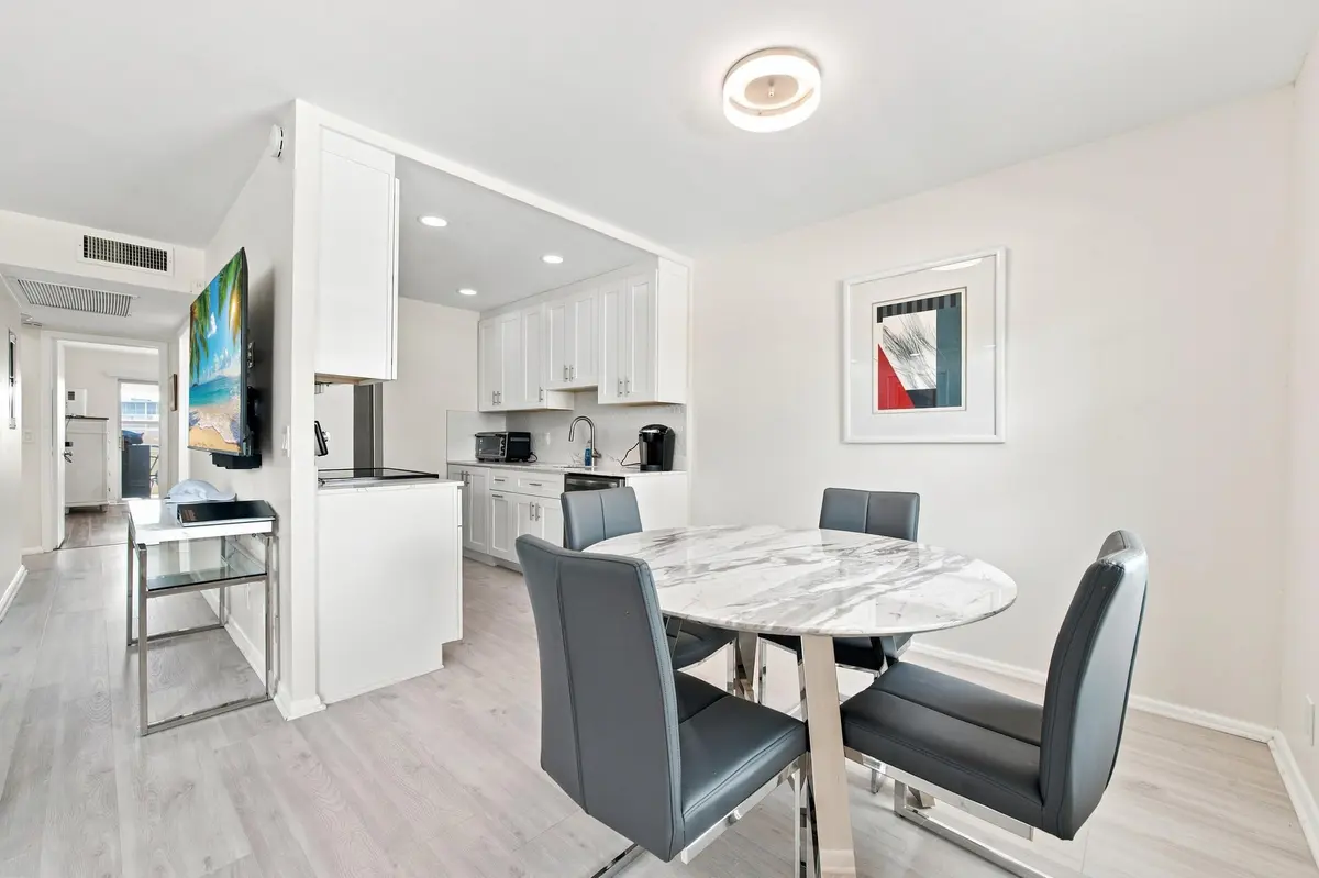 Dining & Kitchen at 2069 Guildford D, Boca Raton