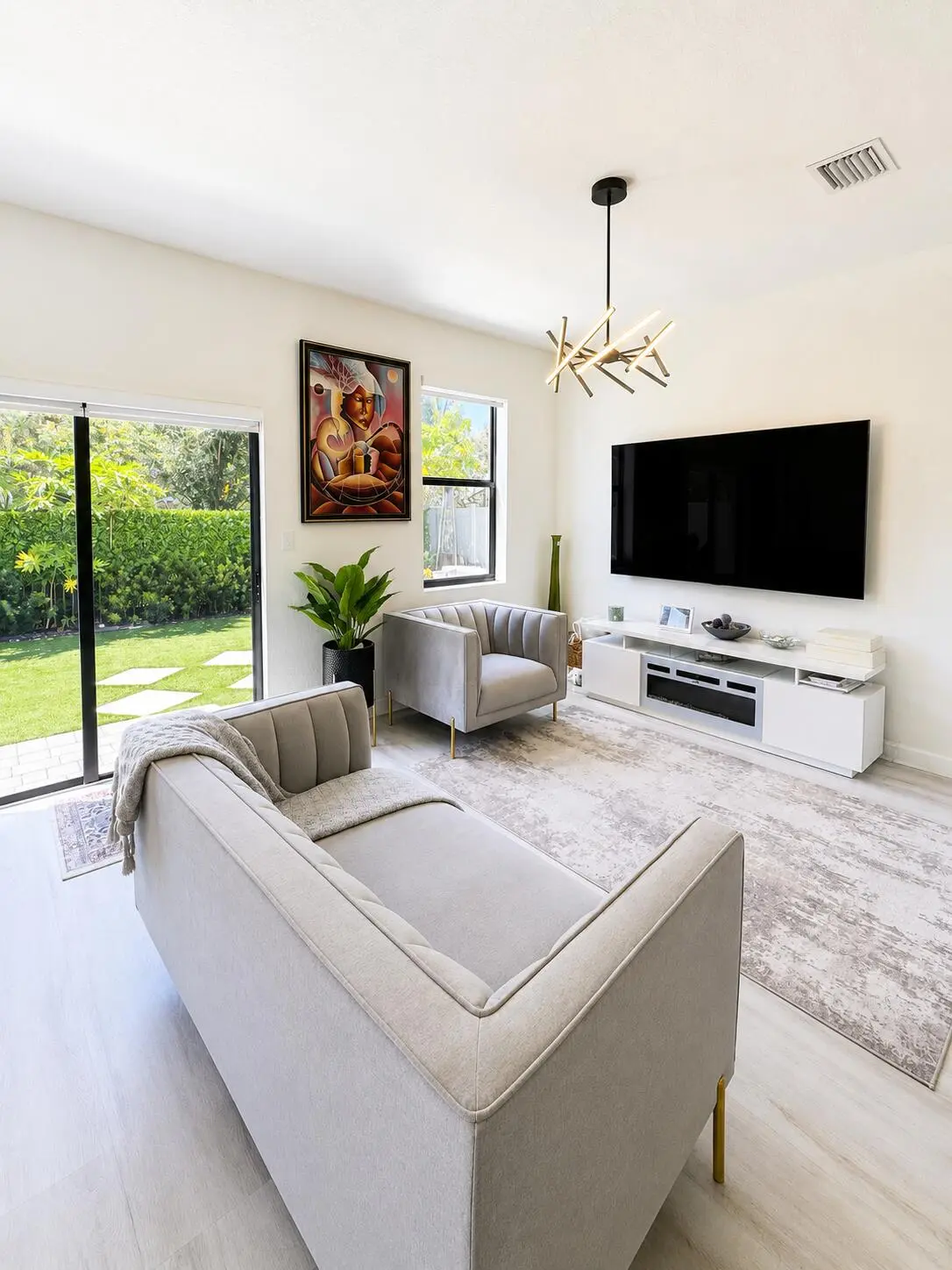 A0B09F4B-E66C-4921-BFF3-0C0FE0E54EB2 at 424 NW 203RD Terrace, Miami Gardens