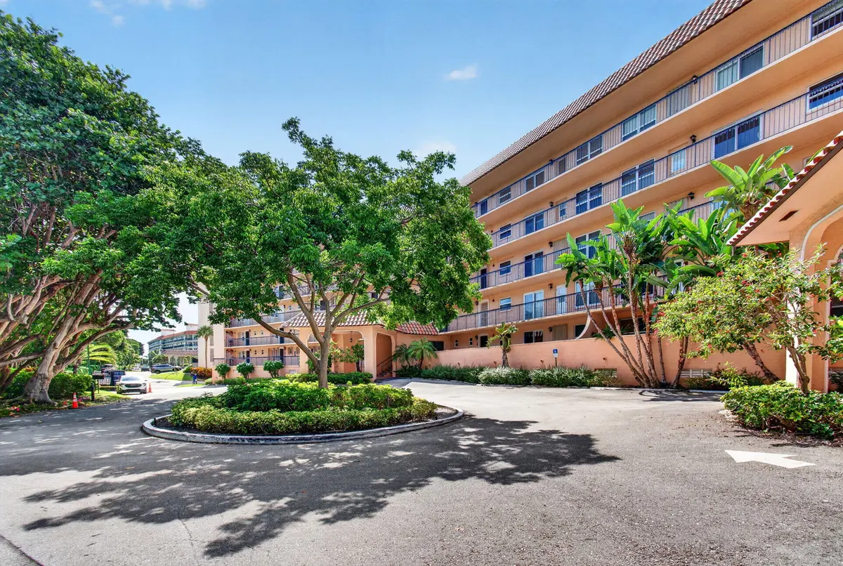 1-web-or-mls-DSC_1879 at 2871 N OCEAN Boulevard V345, Boca Raton