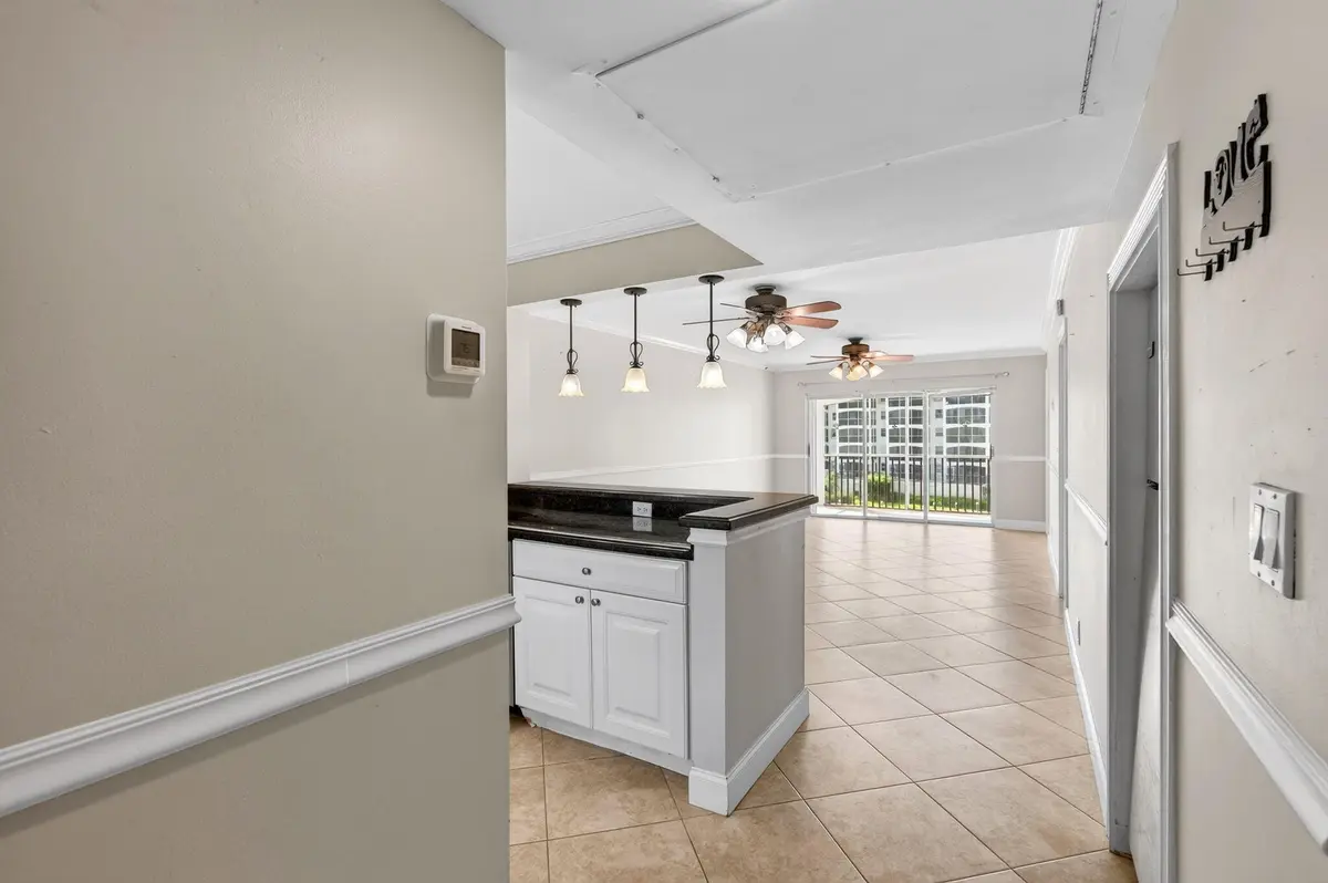 18-web-or-mls-DSC_1540 at 2871 N OCEAN Boulevard V345, Boca Raton