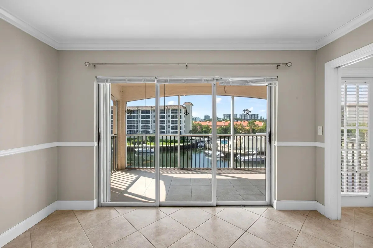 24-web-or-mls-DSC_1585 at 2871 N OCEAN Boulevard V345, Boca Raton