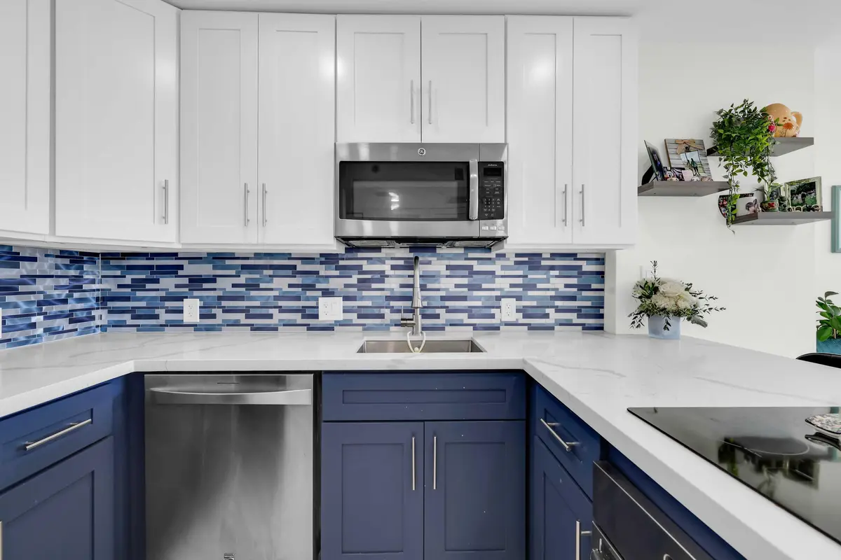 20335 W Country Club Drive 2107 - 13 at 20335 W Country Club Drive 2107, Aventura