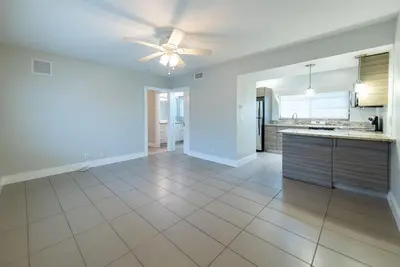 64 ISLE OF VENICE Drive APT 22, Fort Lauderdale – Apartment for rent