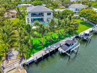 715 Ibis Way, North Palm Beach – Single Family Residence for sale