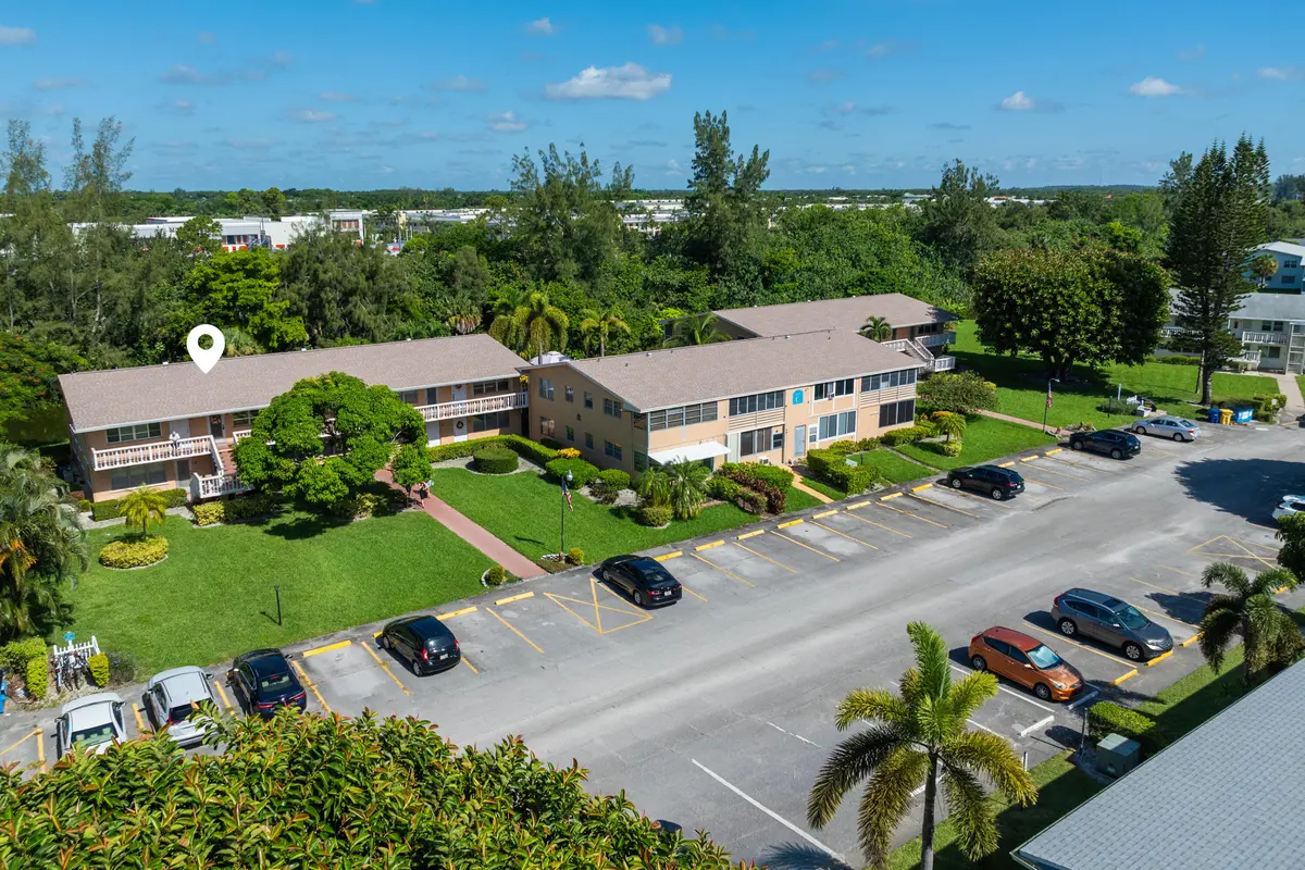 Aerial at 65 Camden C, West Palm Beach