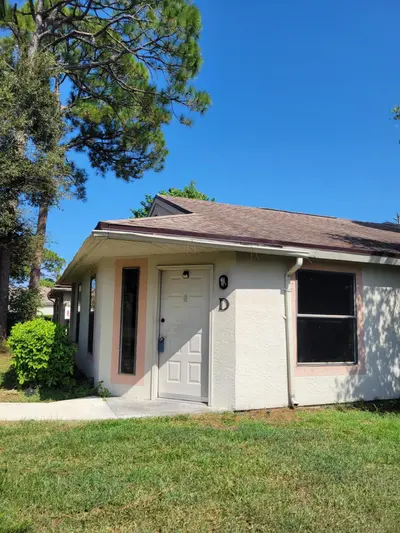 2837 STONEWAY Lane D, Fort Pierce – Townhouse for sale