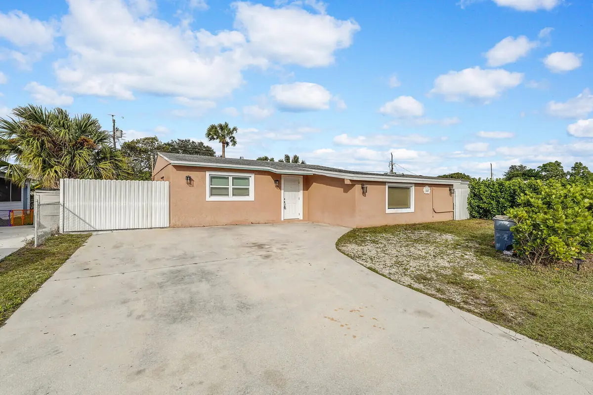 Front Exterior at 4389 BELLEWOOD Street, Palm Beach Gardens