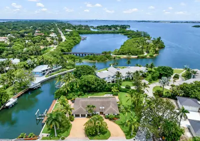 2 ISLAND Road, Sewalls Point – Single Family Residence for sale