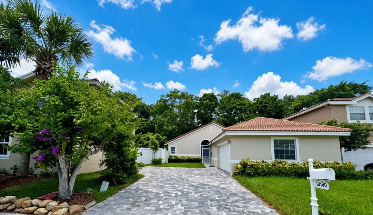 Front at 10160 Festival Way, Boca Raton