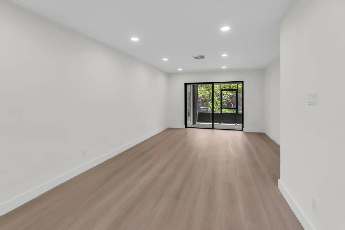25-web-or-mls-DSC01400 at 176 NW 106th Terrace, Pembroke Pines