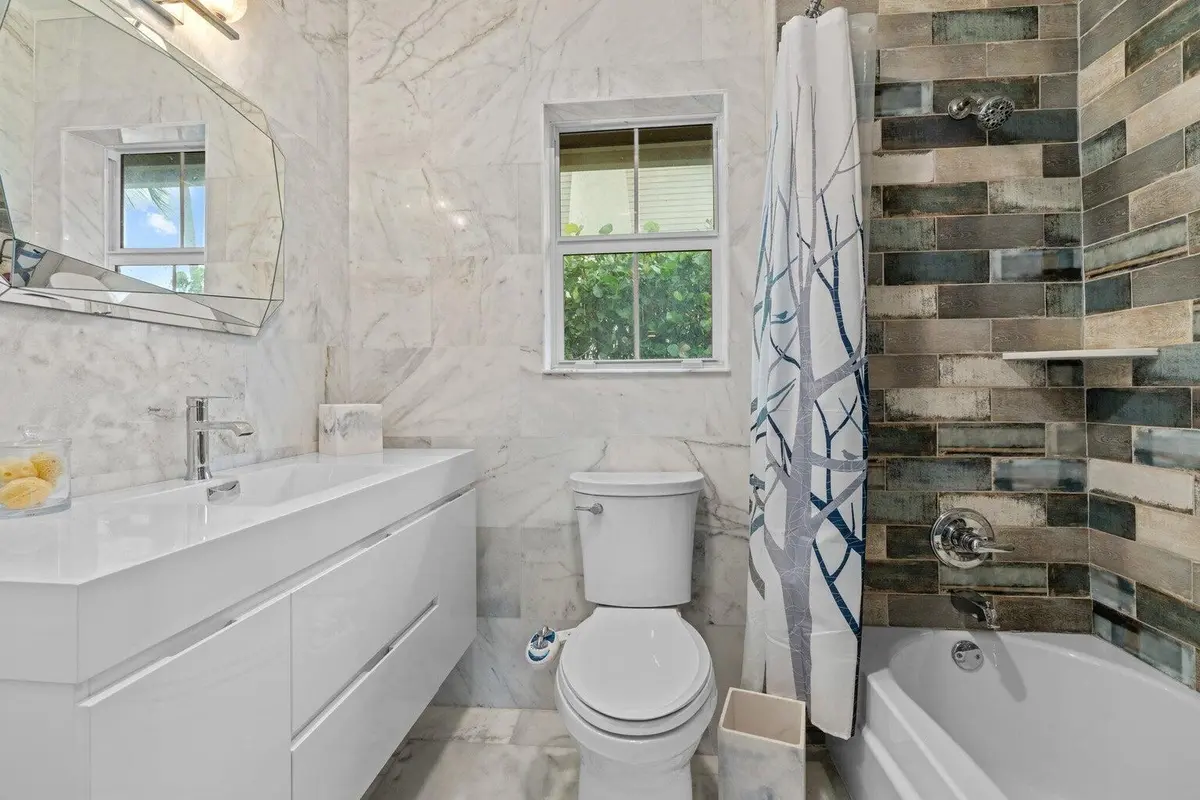 20231104002705984809000000-o at 3929 LOWSON Boulevard, Delray Beach