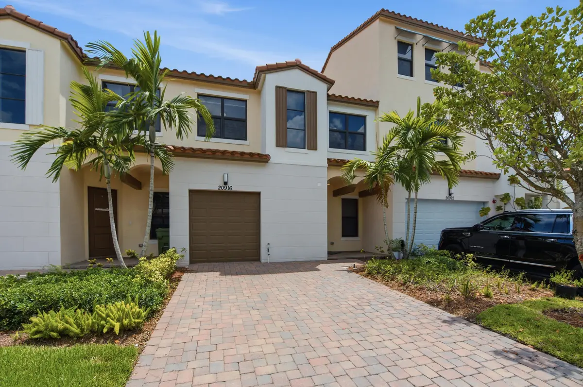 TownHome at 20916 NW 1ST Drive, Pembroke Pines