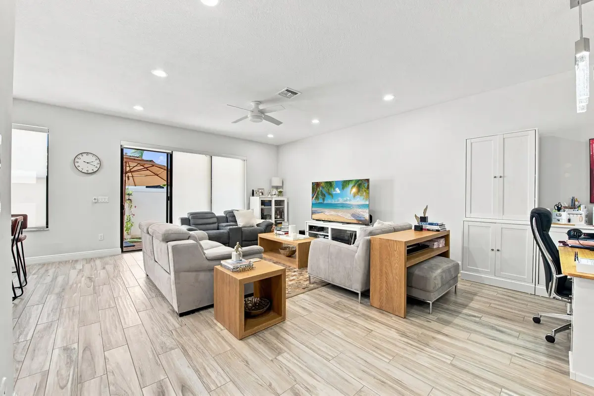 TownHome at 20916 NW 1ST Drive, Pembroke Pines