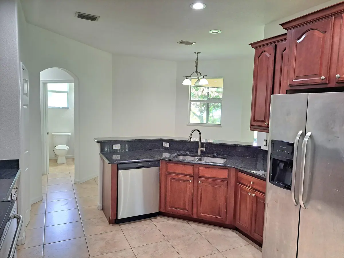 g5 at 2262 SE Glover Street, Port St. Lucie