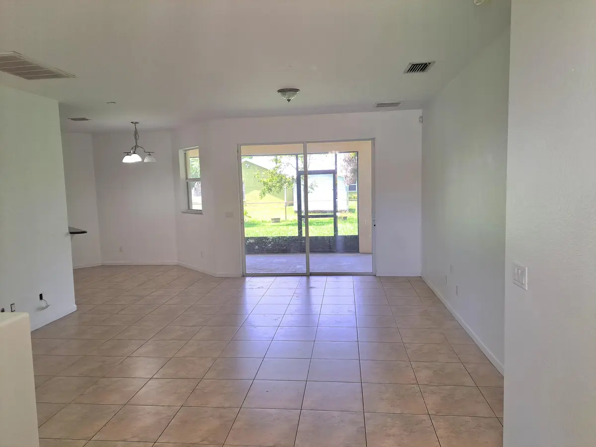 g2 at 2262 SE Glover Street, Port St. Lucie