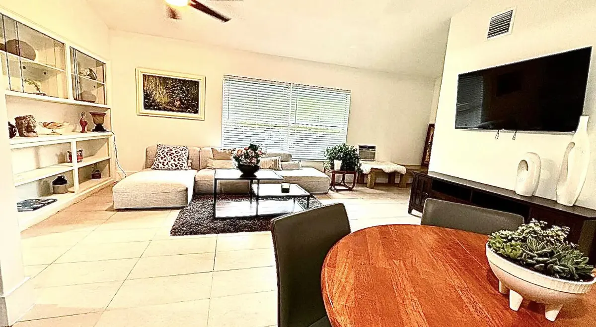 Screenshot 2026-08-20 at 8.40.54PM at 1302 S FEDERAL Highway, Lake Worth Beach