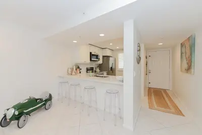 2301 Marina Isle Way 203, Jupiter – Condominium for rent
