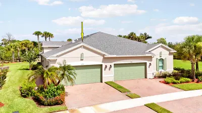 10786 SW Winding Lakes Circle, Port St. Lucie – sold