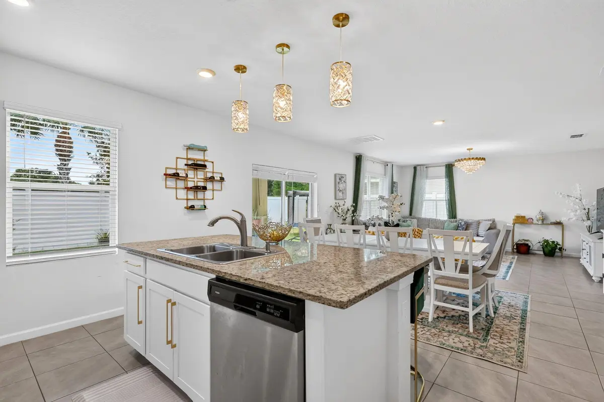 Light & bright at 9517 Silver Sands Lane, Fort Pierce