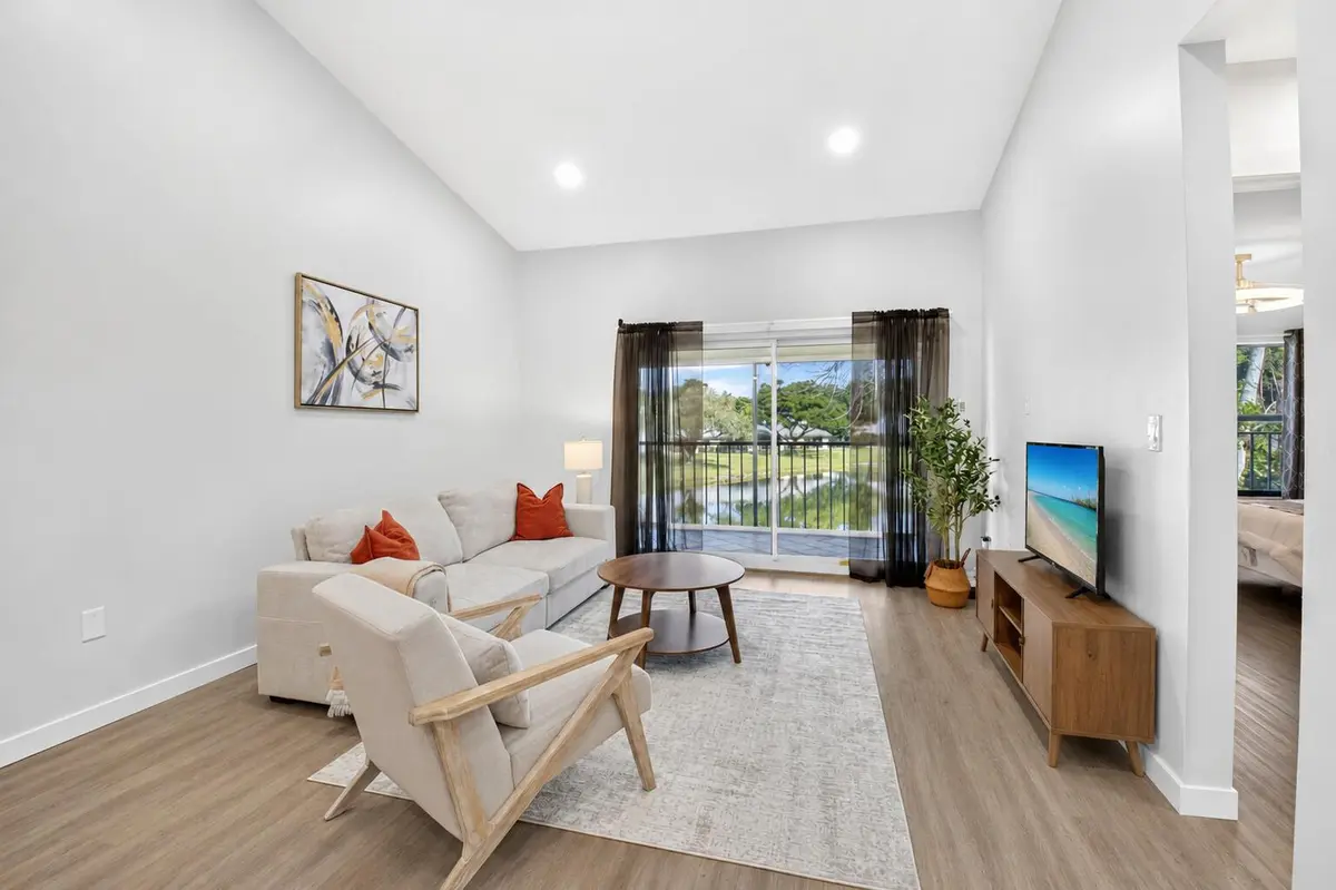 8342 E Boca Glades Boulevard 234, Boca Raton, FL – photo 1