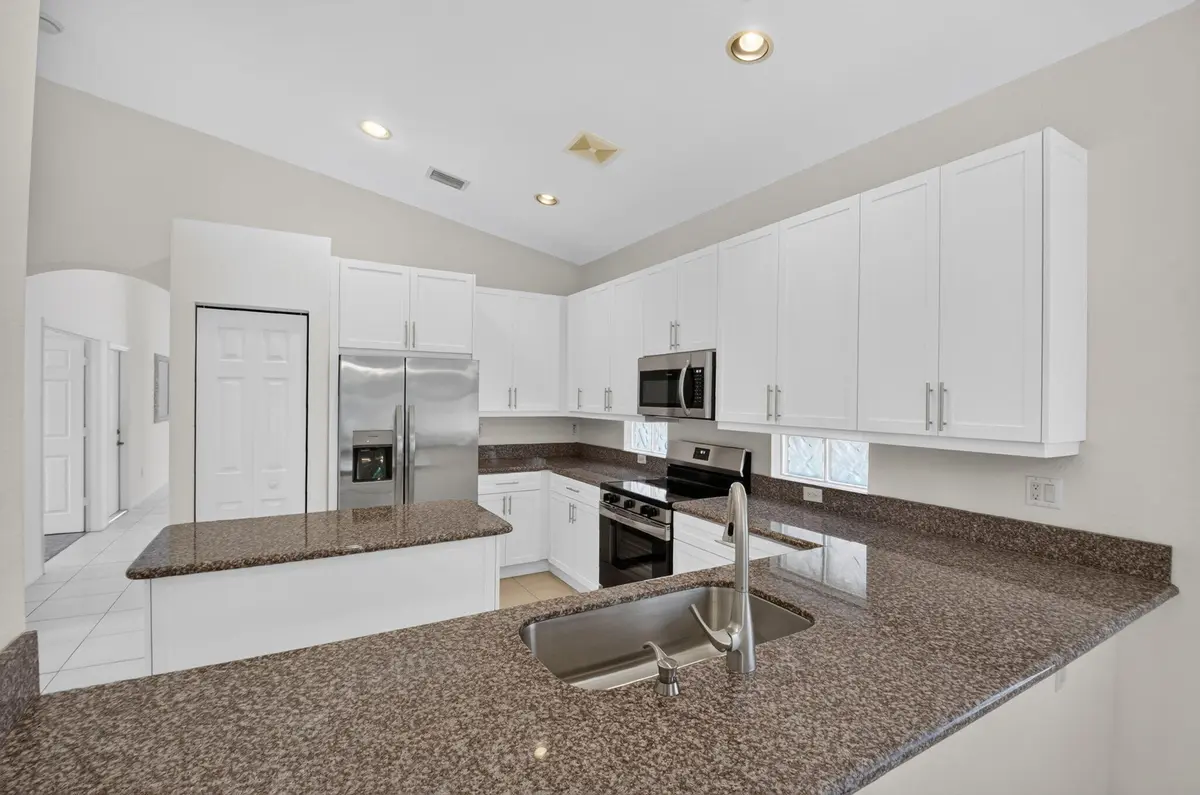 15-web-or-mls-DSC_8128 at 8107 BELLAFIORE Way, Boynton Beach