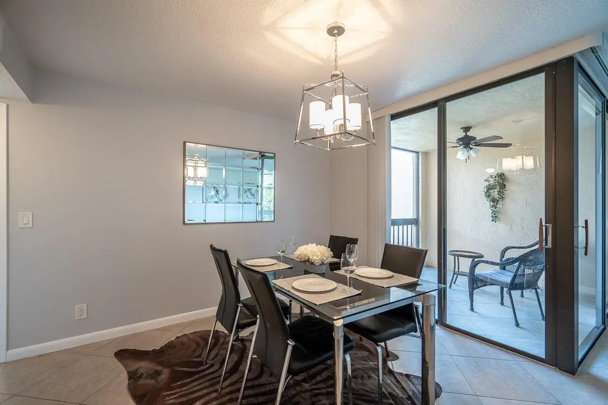 20200324114908240246000000-o at 500 EGRET Circle 8308, Delray Beach