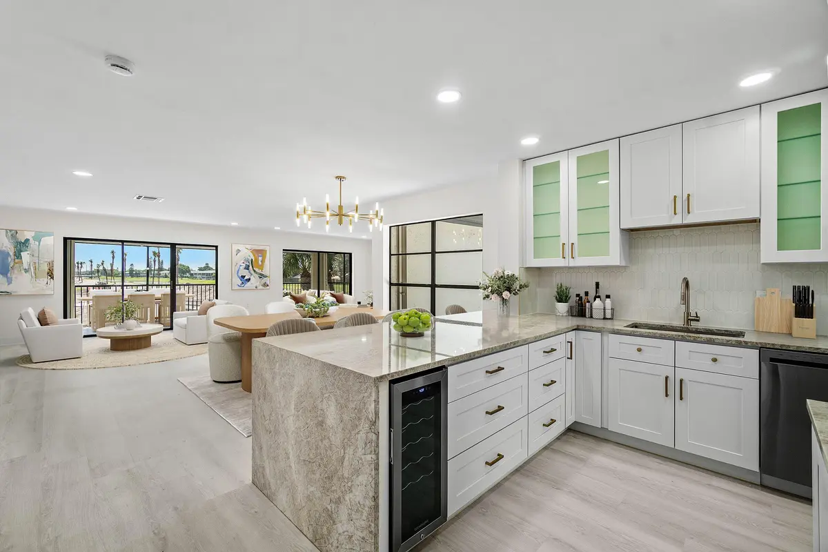 Kitchen at 23 Southport Lane H, Boynton Beach